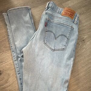 Levi's Men's Light Blue Jeans